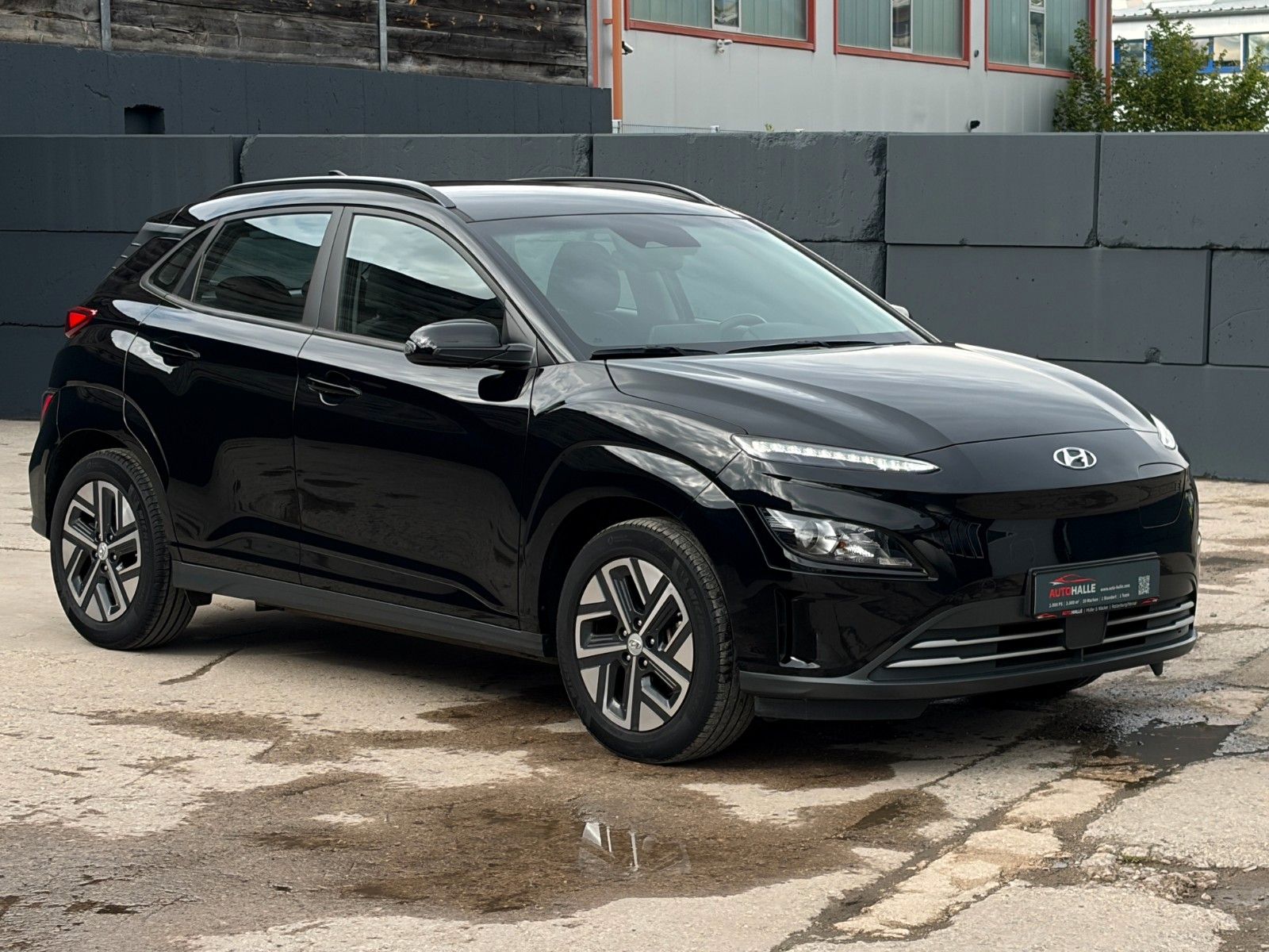Fahrzeugabbildung Hyundai KONA E Select SHZ LHZ ACC PDC CAM CarPlay Navi