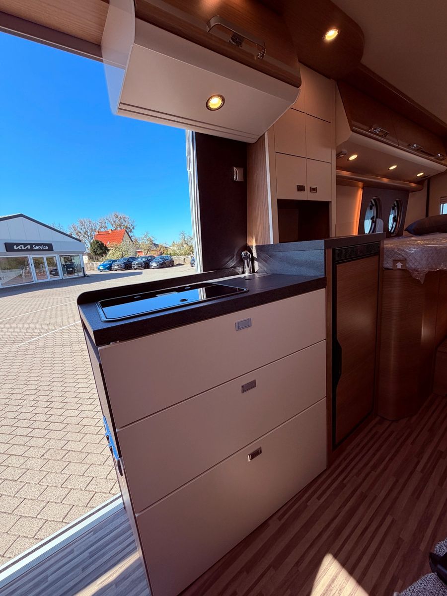 Fahrzeugabbildung Malibu Van Diversity Coupe 640 LE K Lucca MJ26