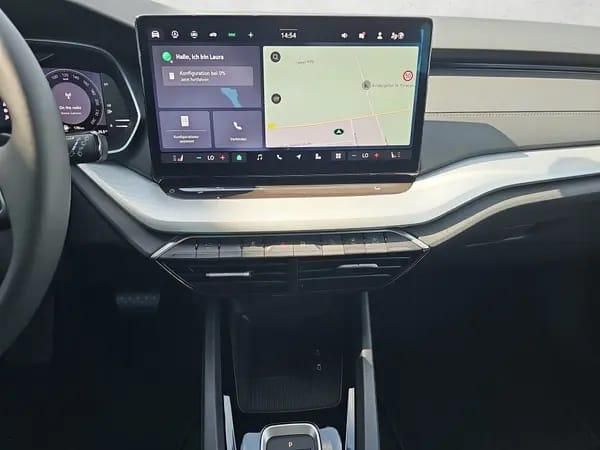 Fahrzeugabbildung SKODA Octavia 2.0 TDI DSG Selection AHK+APP+ACC+NAVI++