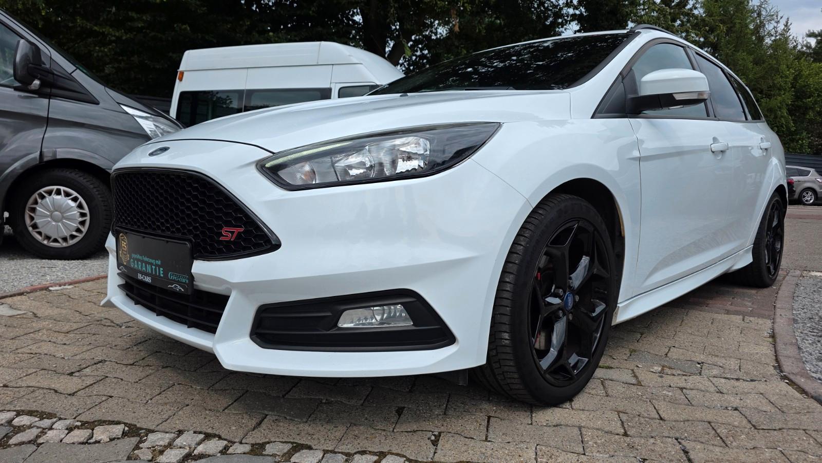 Ford Focus Turnier 2.0 TDCi ST Leder Navi