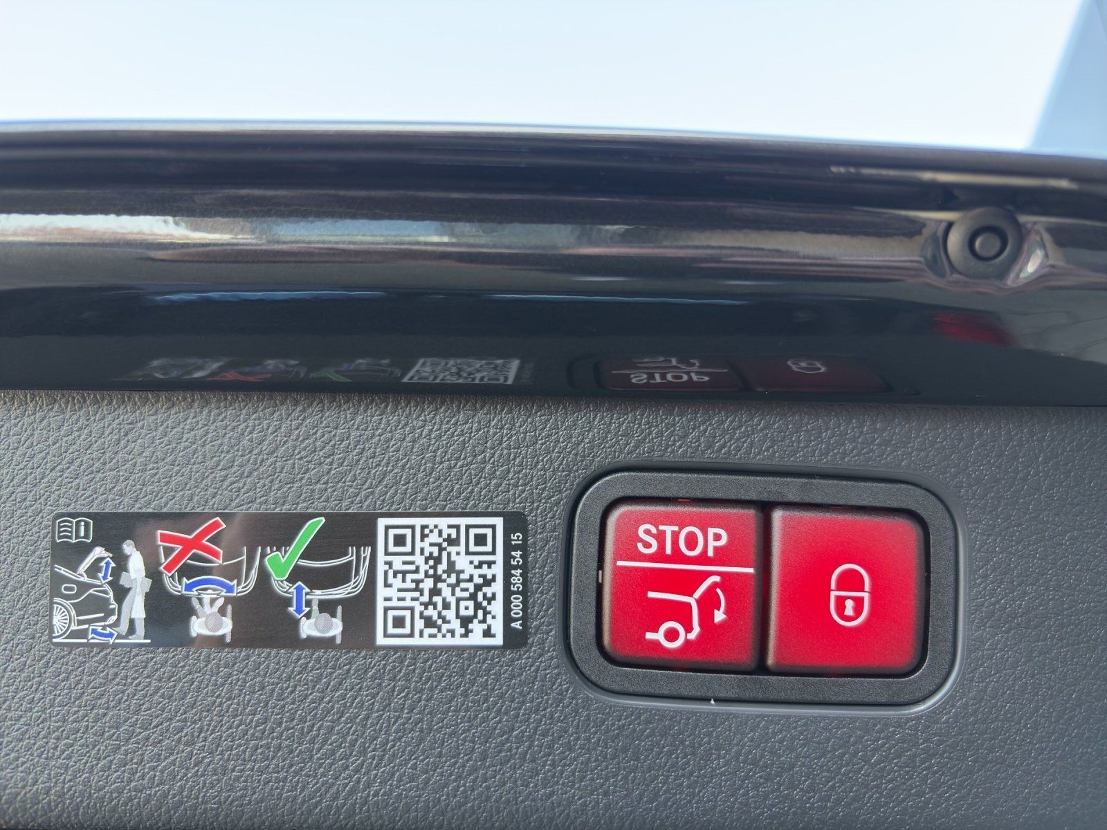 Fahrzeugabbildung Mercedes-Benz C 300 d T AMG DigLight AHK Memory KEYGO Burmeste