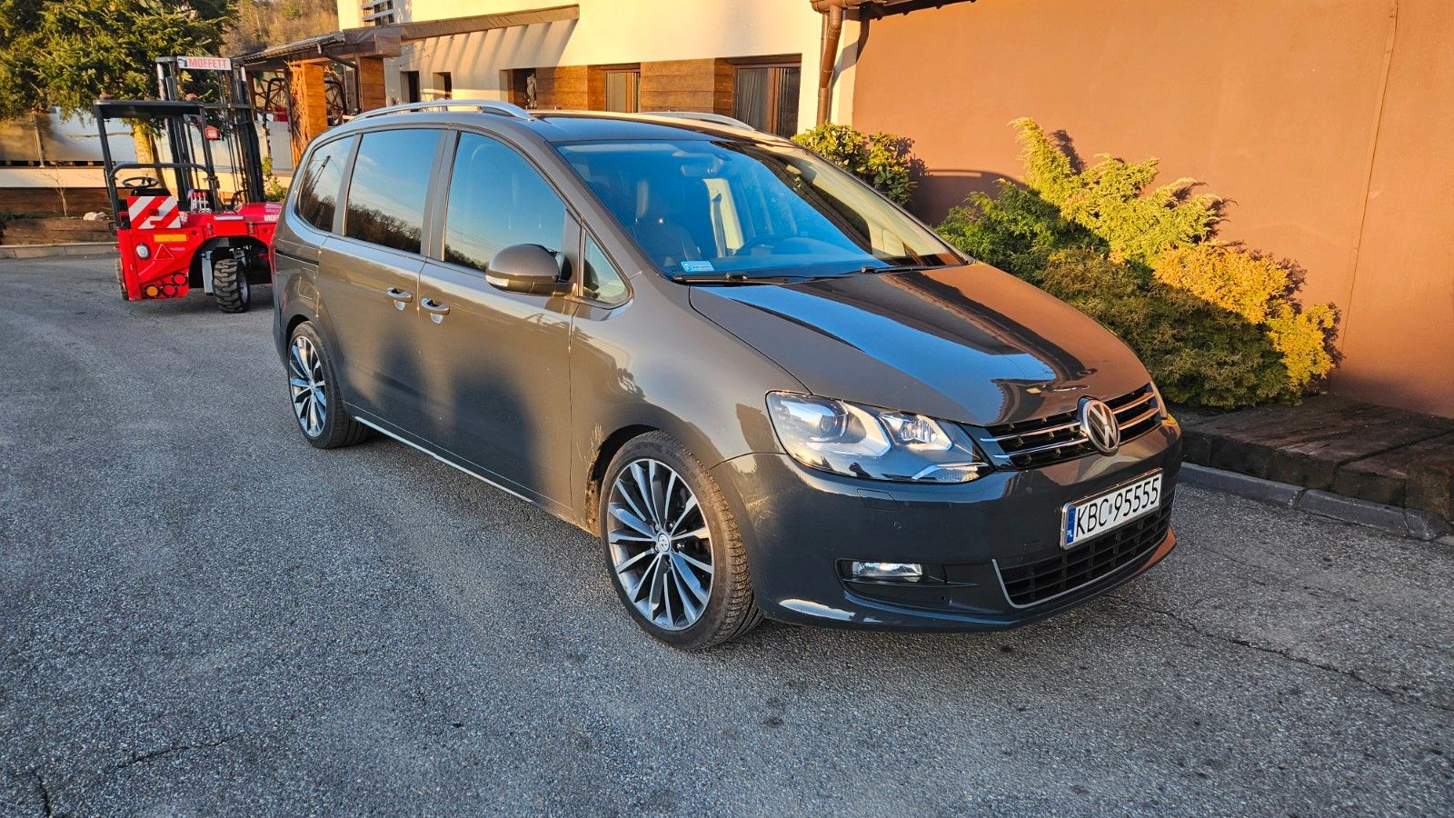 VW Sharan