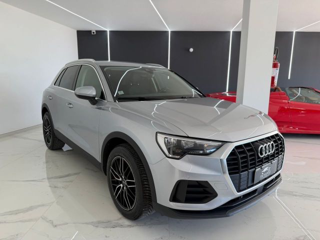 AUDI Audi Q3 35 TDI S tronic