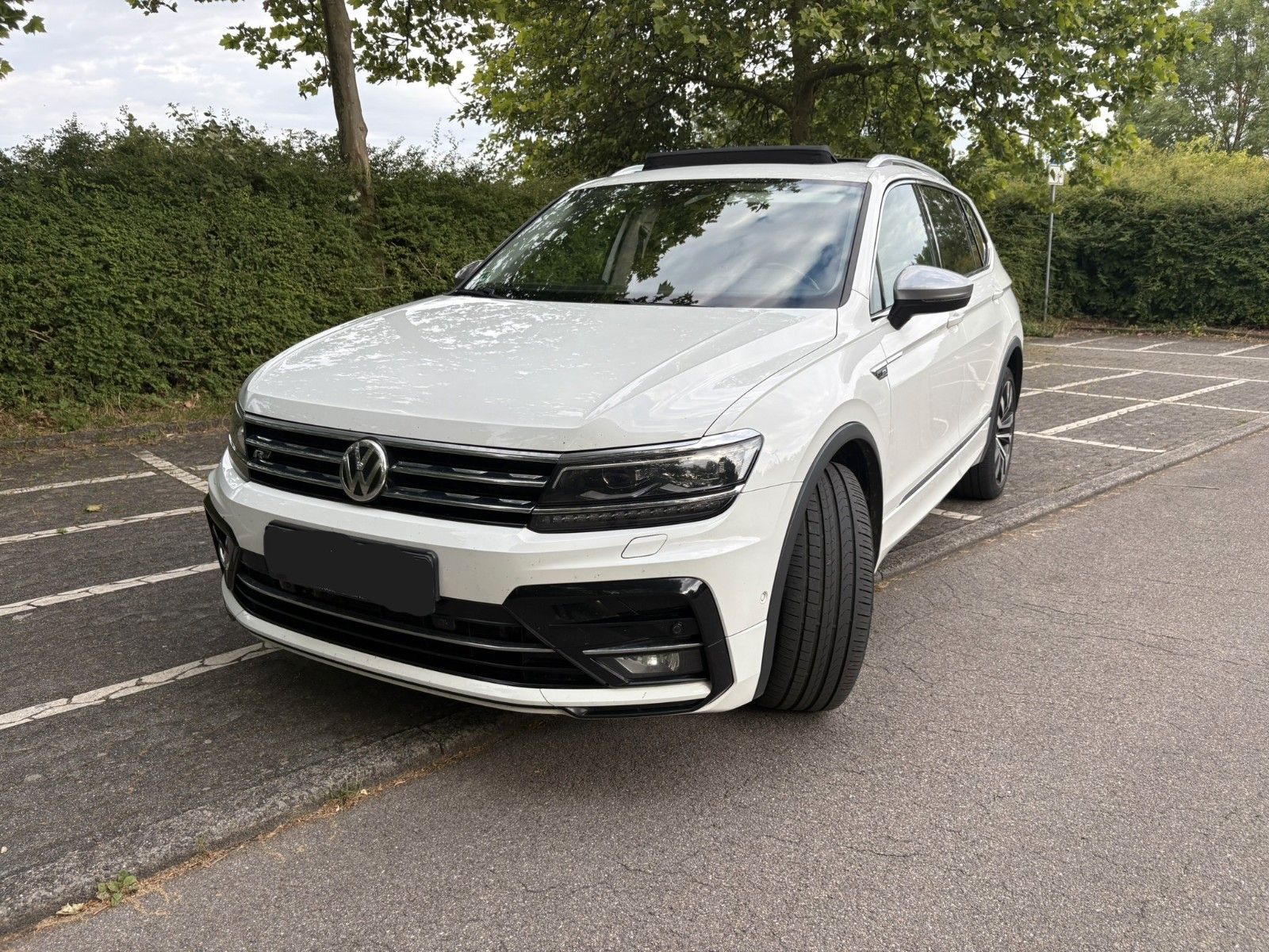 VW Tiguan Allspace 2.0 TDI DSG 4MOTION R-Line