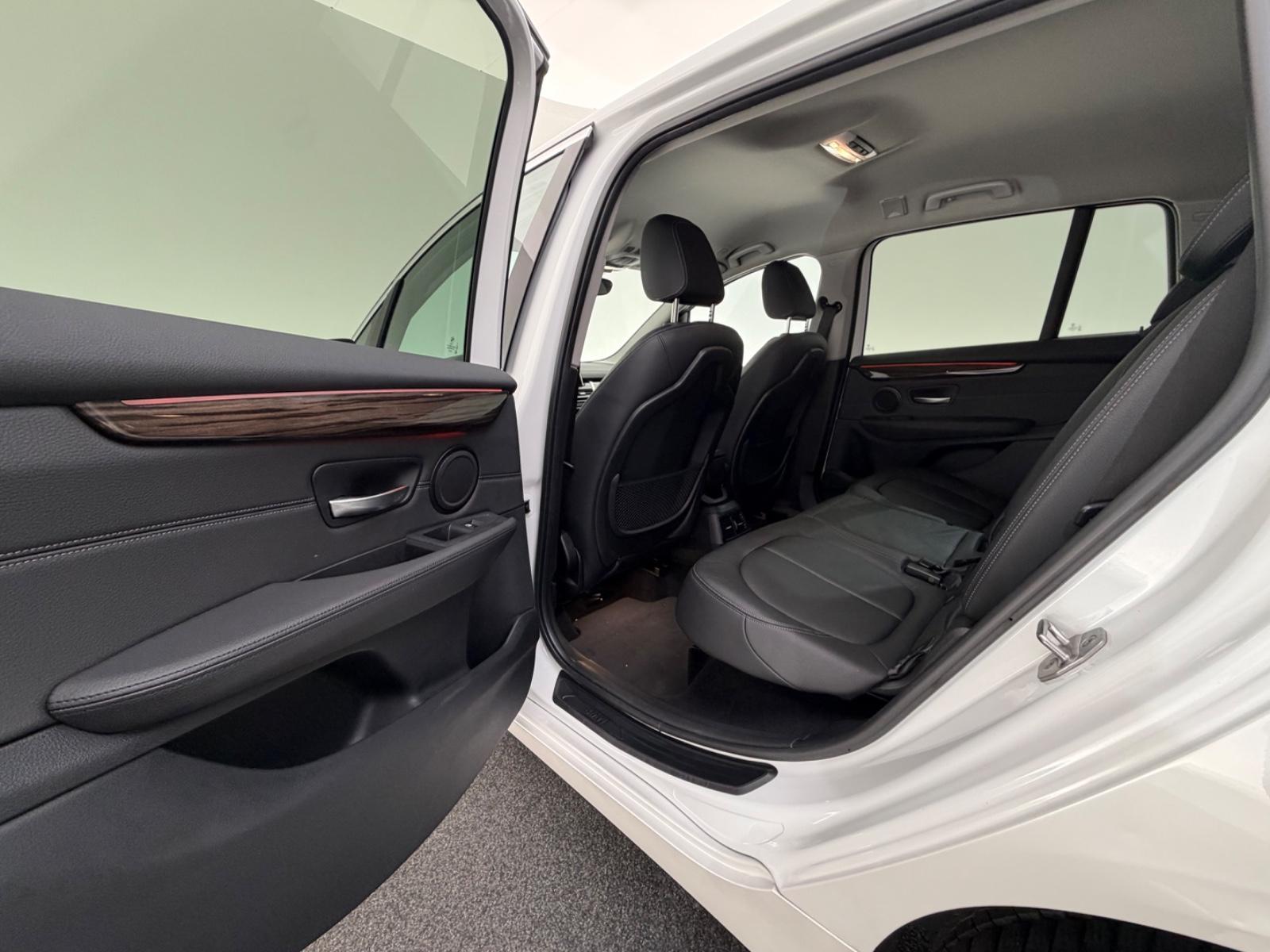 BMW 218 i GranTourer*LUXURY LINE*LED-PDC-HiFi-NEBEL, миниатюра 24