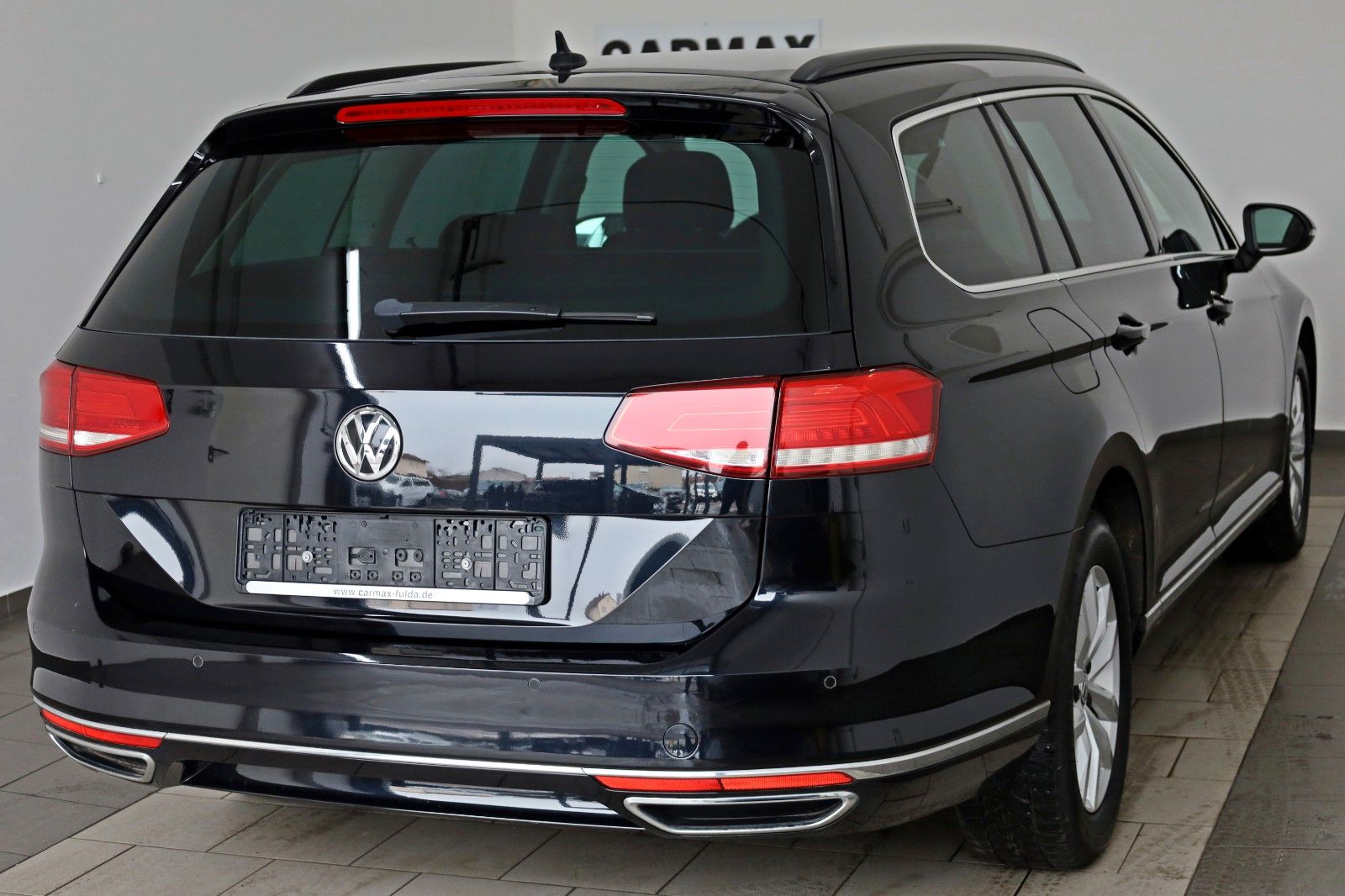 Fahrzeugabbildung Volkswagen Passat Variant Comfortline Navi,LED,ACC,SH,PDC