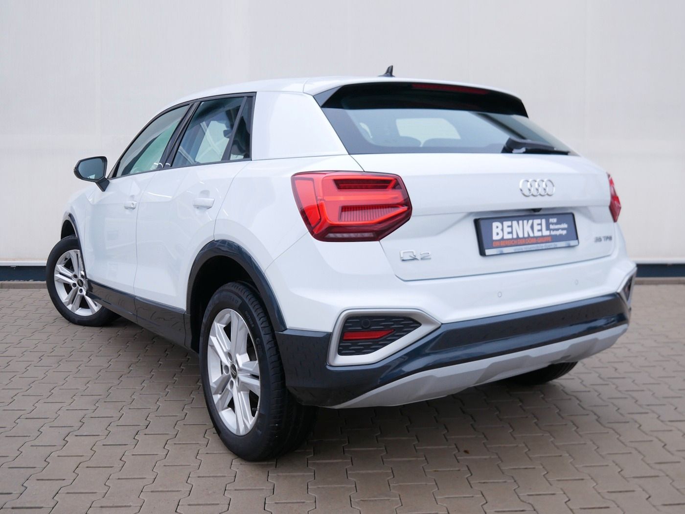 Fahrzeugabbildung Audi Q2 1.5 35 TFSI advanced DSG MATRIX Kamera ACC SH