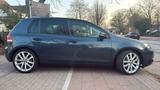 Volkswagen GOLF VI HIGHLINE/SCHIEBEDACH/AUTOMATIK/1.HAND - gebrauchte VW Golf aus dem Jahr 2011