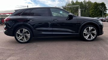Audi Q8 e-tron - 6