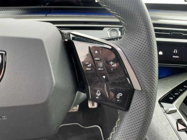 Foto Nummer 16: PEUGEOT 5008