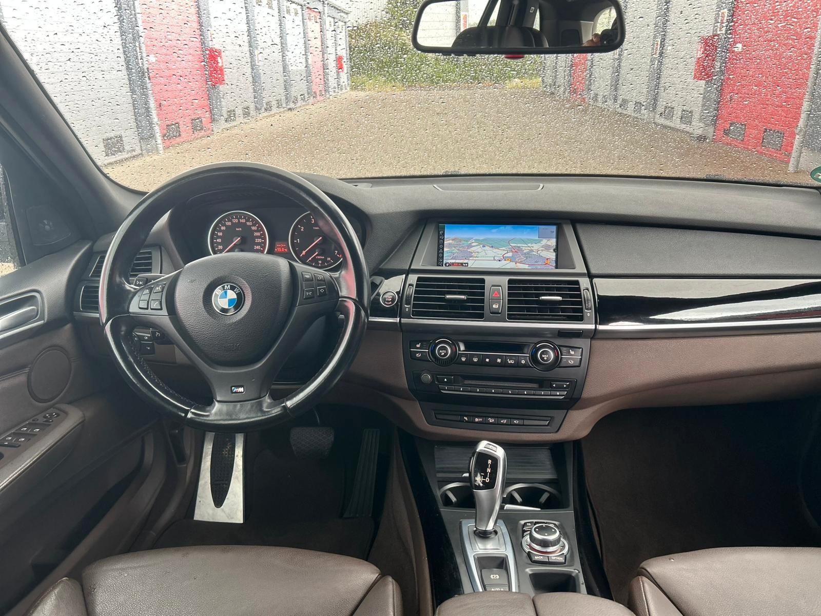 BMW X5 - XDRIVE 50I - 4X4 - PREMIERE MAIN