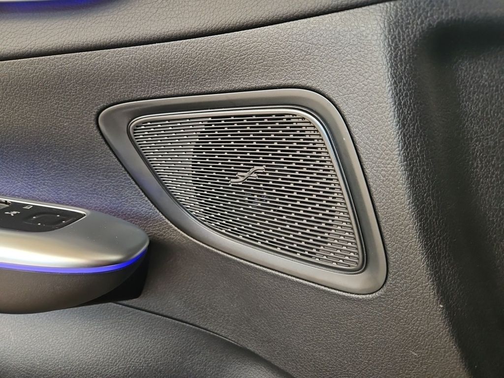 Fahrzeugabbildung Mercedes-Benz C 200 T AMG Night AHK Pano Memory LED Ambie. KAM
