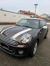 MINI Cooper D Cooper - MINI Cooper D aus 2012