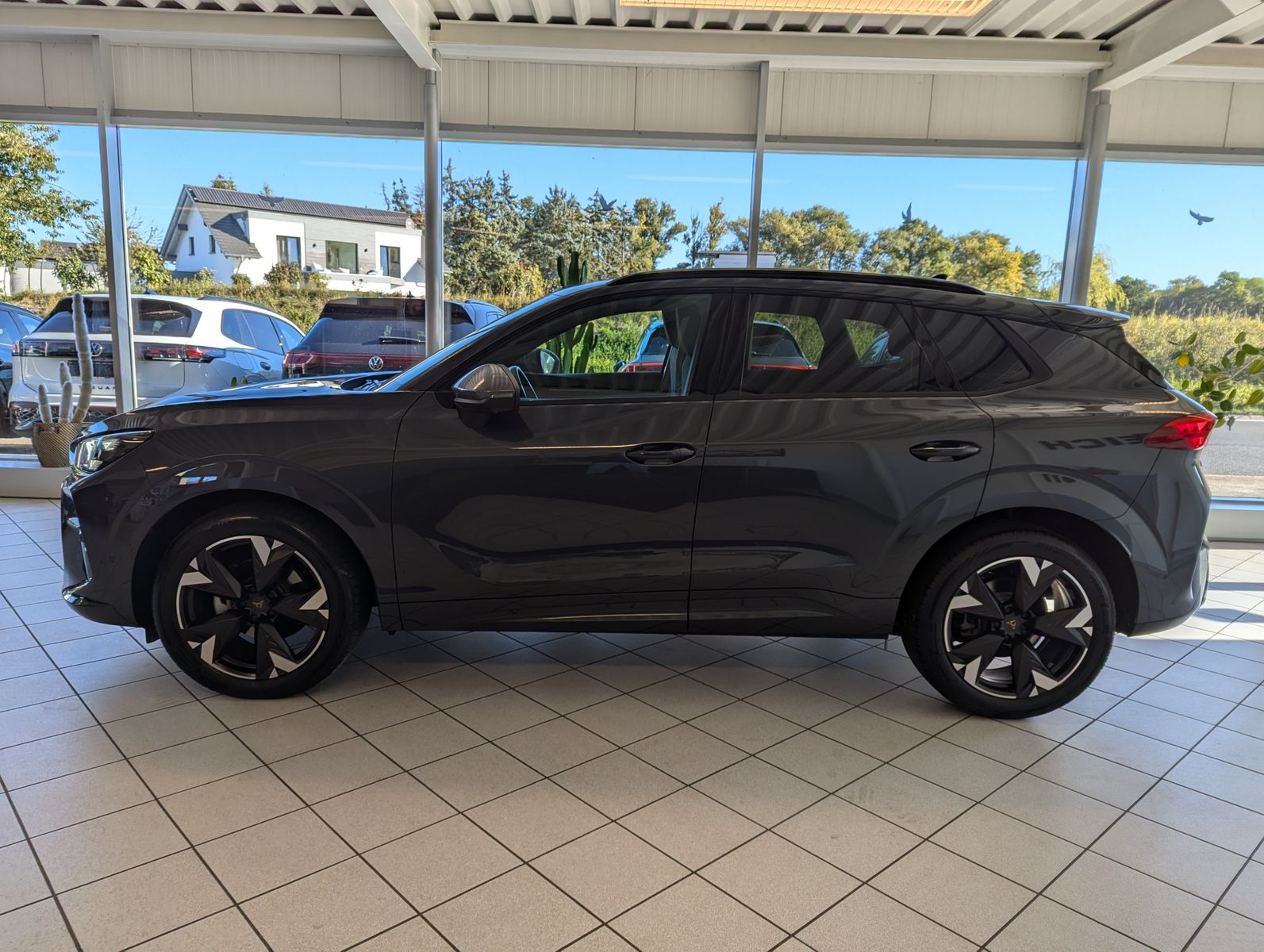 CUPRA Terramar 1.5 eTSI Dinamica Edge-Paket HUD 19" - Image 4