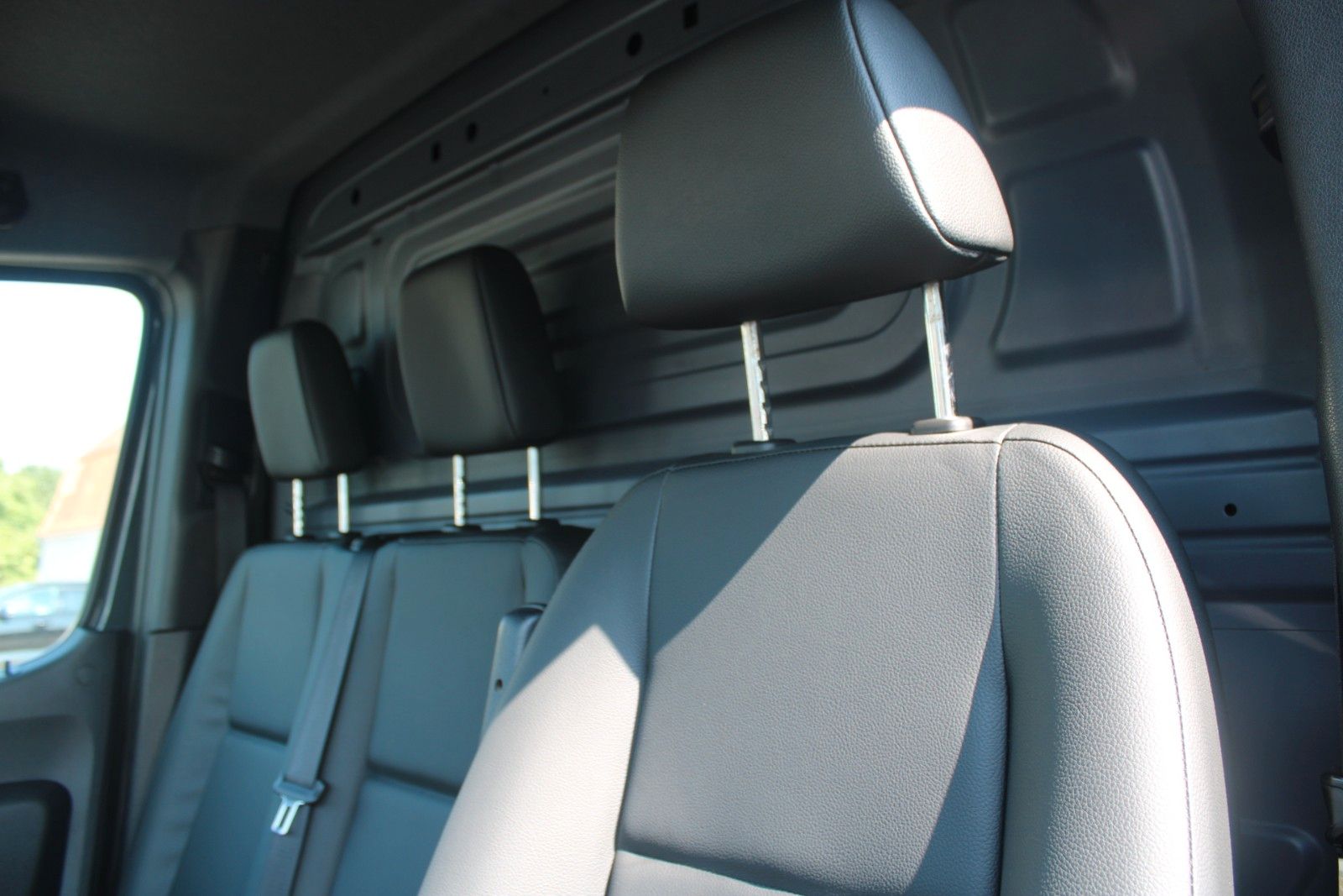 Fahrzeugabbildung Mercedes-Benz Sprinter 314 Kasten L2 H2 AHK Kamera Kunstleder