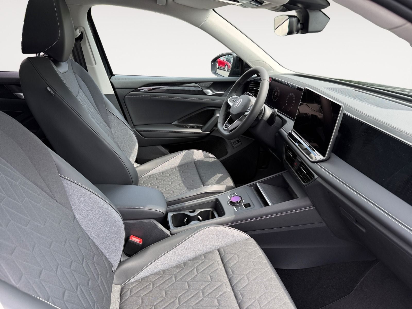Volkswagen Tiguan - Bild 16