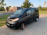 Nissan NV 200 Evalia - Nissan Evalia: Nv