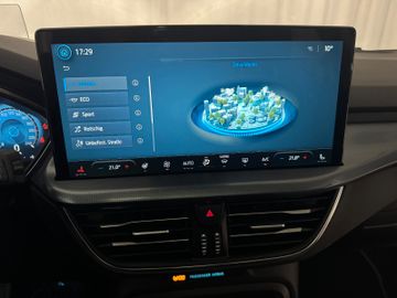 Ford Focus Turnier Active X Leder Pano HeadUp