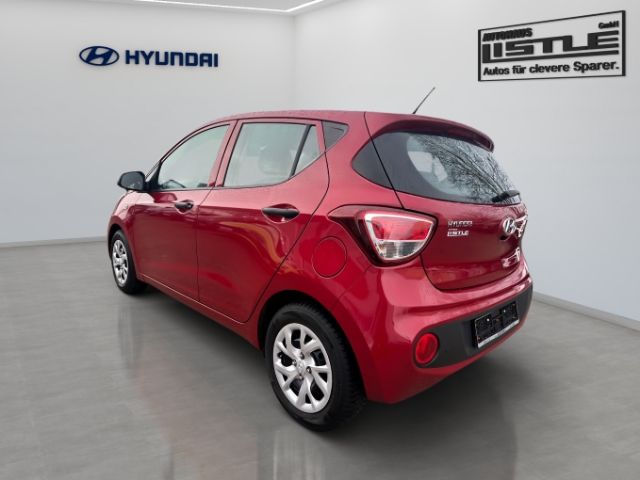 Fahrzeugabbildung Hyundai i10 Select 1.0 Klima 8 x bereift+Garantie