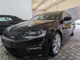 Skoda Octavia RS NAVI*XENON*PDC*CANTON*18 Zoll - Skoda Octavia: 1z