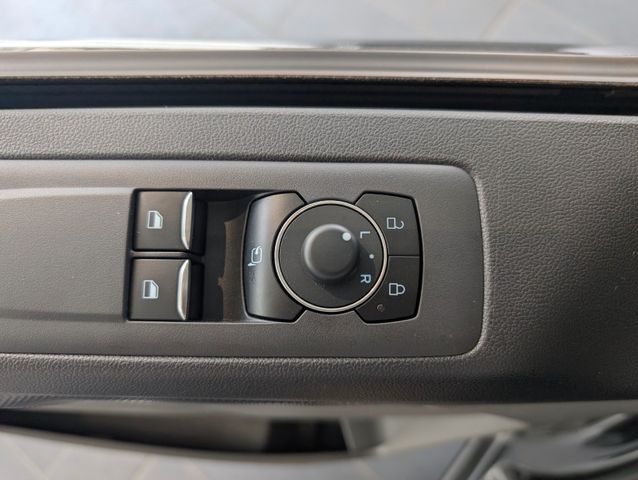 Ford Transit Custom Trail 2,0l Allrad Automatik!
