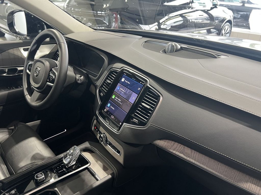 Volvo XC90 T8 Ultra Dark Recharge AWD Massage B&W 22''