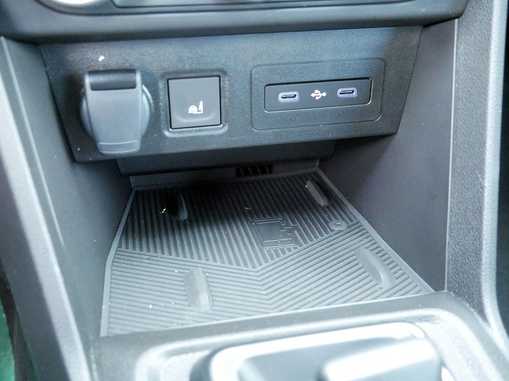 Fahrzeugabbildung Dacia Sandero Stepway Extreme ECO-G 120 SHZ LED 360°