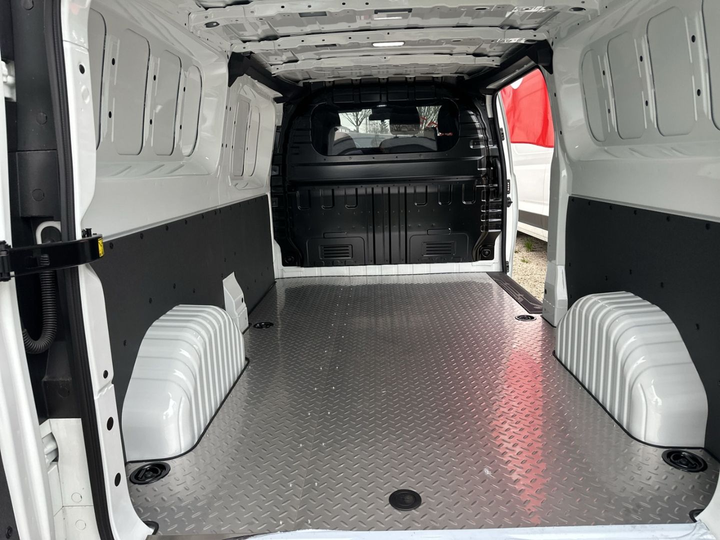 Maxus Andere - Bild 5