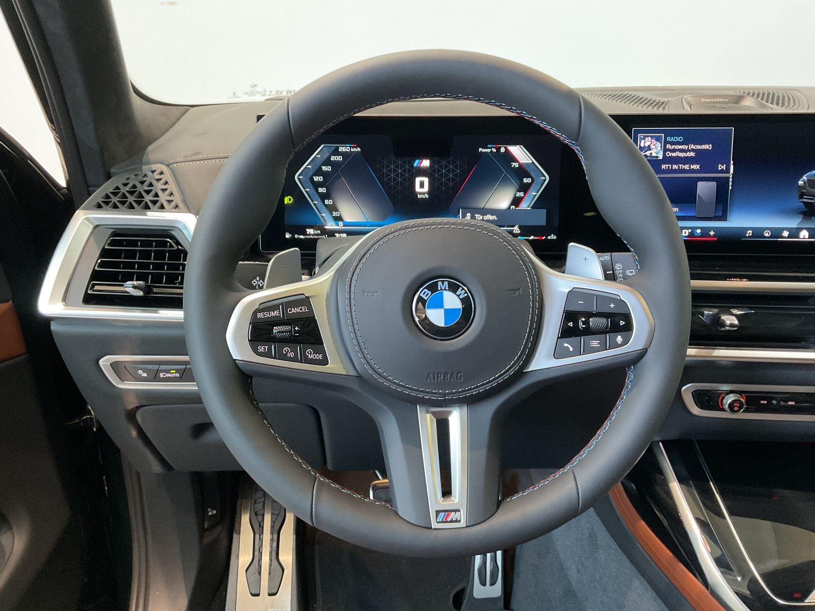 Fahrzeugabbildung BMW X7 M60i Sonderlackierung | Sitzbelüftg | Bower &
