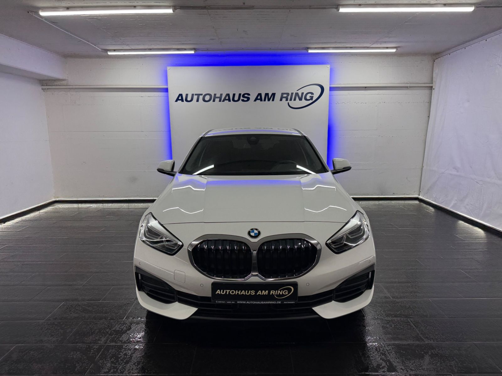 BMW 116d 1HD VRTUAL SPUR 2xPDC LED CAM DAB APPLE AHK