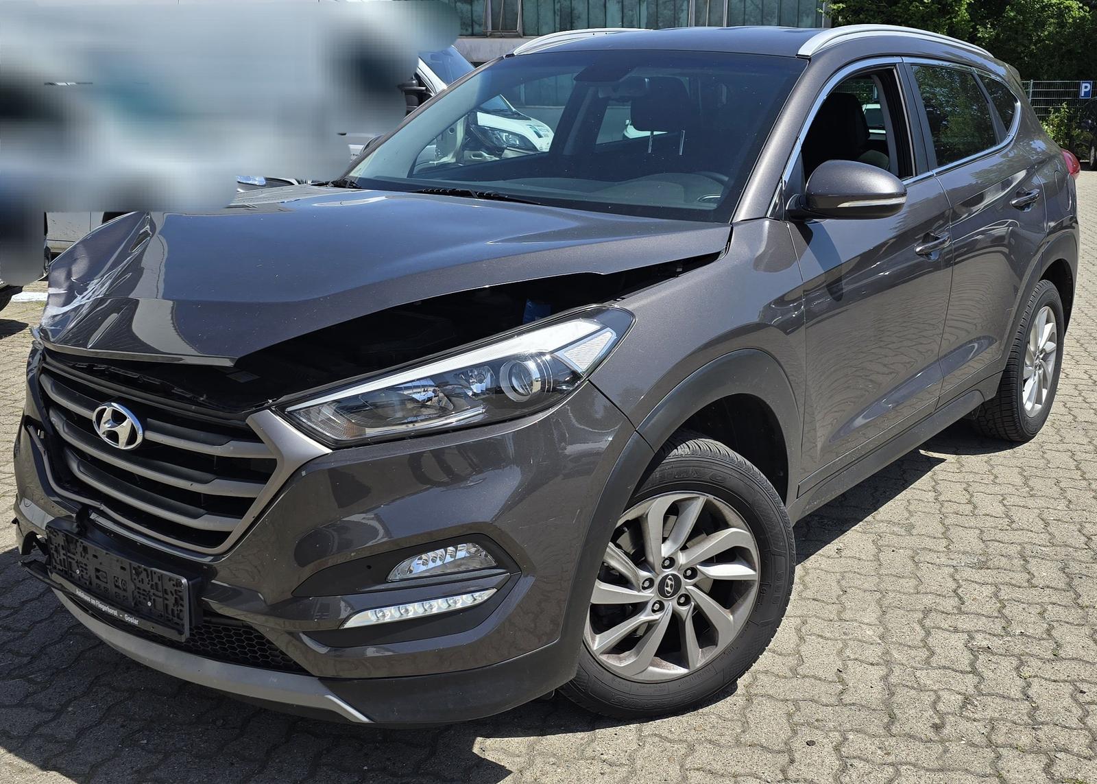 Hyundai TUCSON 1.6 GDi 132PS -NAVI-SITZHZ-FAHRBEREIT-