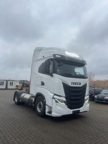 Iveco S-Way 460 LNG Retarder 2 Tanks TÜV