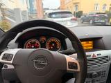 Opel Astra - Opel Astra mit Diesel-Antrieb: Coupe