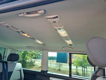 Volkswagen T5 Multivan - 11