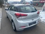 Hyundai i20 Intro Edition/Klima/SHZ/PDC/Lenkradheizung - Hyundai i20 in Nürnberg