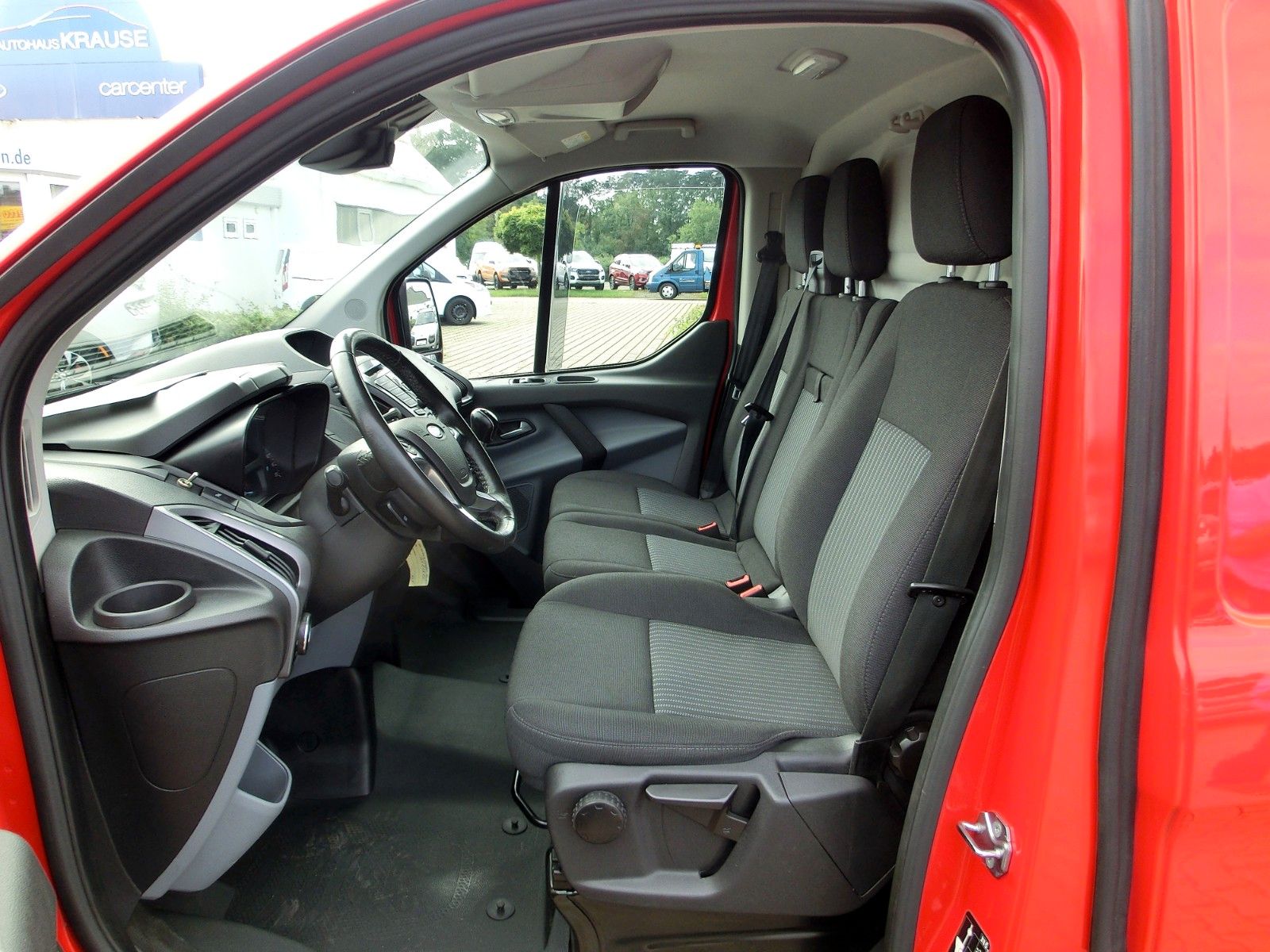Fahrzeugabbildung Ford Transit Custom Kasten 310 L2 Trend