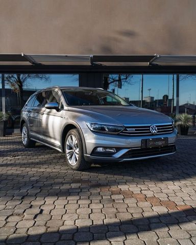 VW Volkswagen Passat Alltrack 2.0 TDI 4motion DSG E