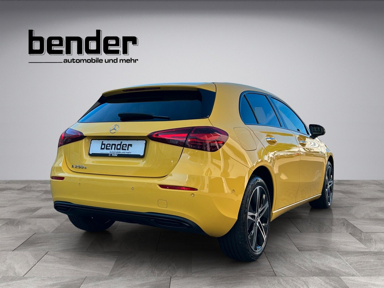 Mercedes-Benz A 250 e ADVA.PLUS MULTIBEAM NIGHT KEYLESS KAMERA foto 3