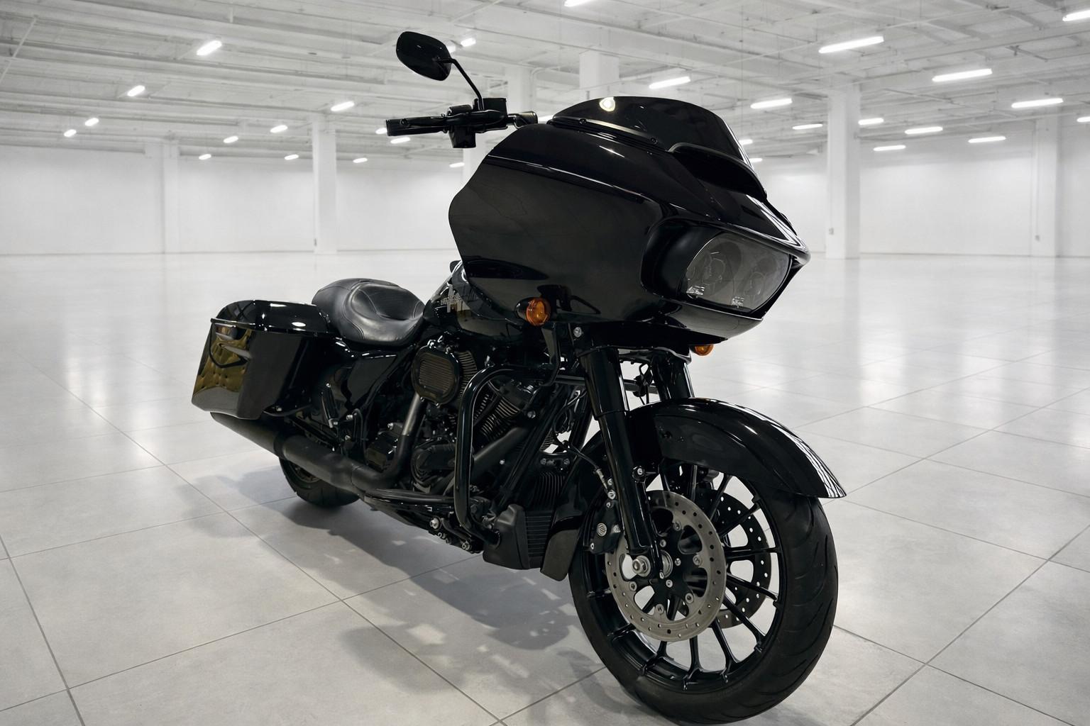 Harley-Davidson Road  Glide Special 114 APE