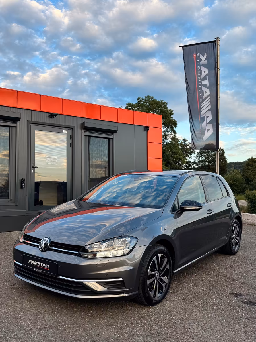 Volkswagen Golf VII Lim. IQ.DRIVE