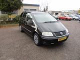 Volkswagen Sharan United/Navi/AHK - gebrauchte VW Sharan aus dem Jahr 2008