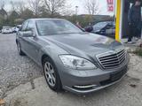 Mercedes-Benz S 350 S Limousine S 350 BlueTec - silberne Mercedes-Benz S 350