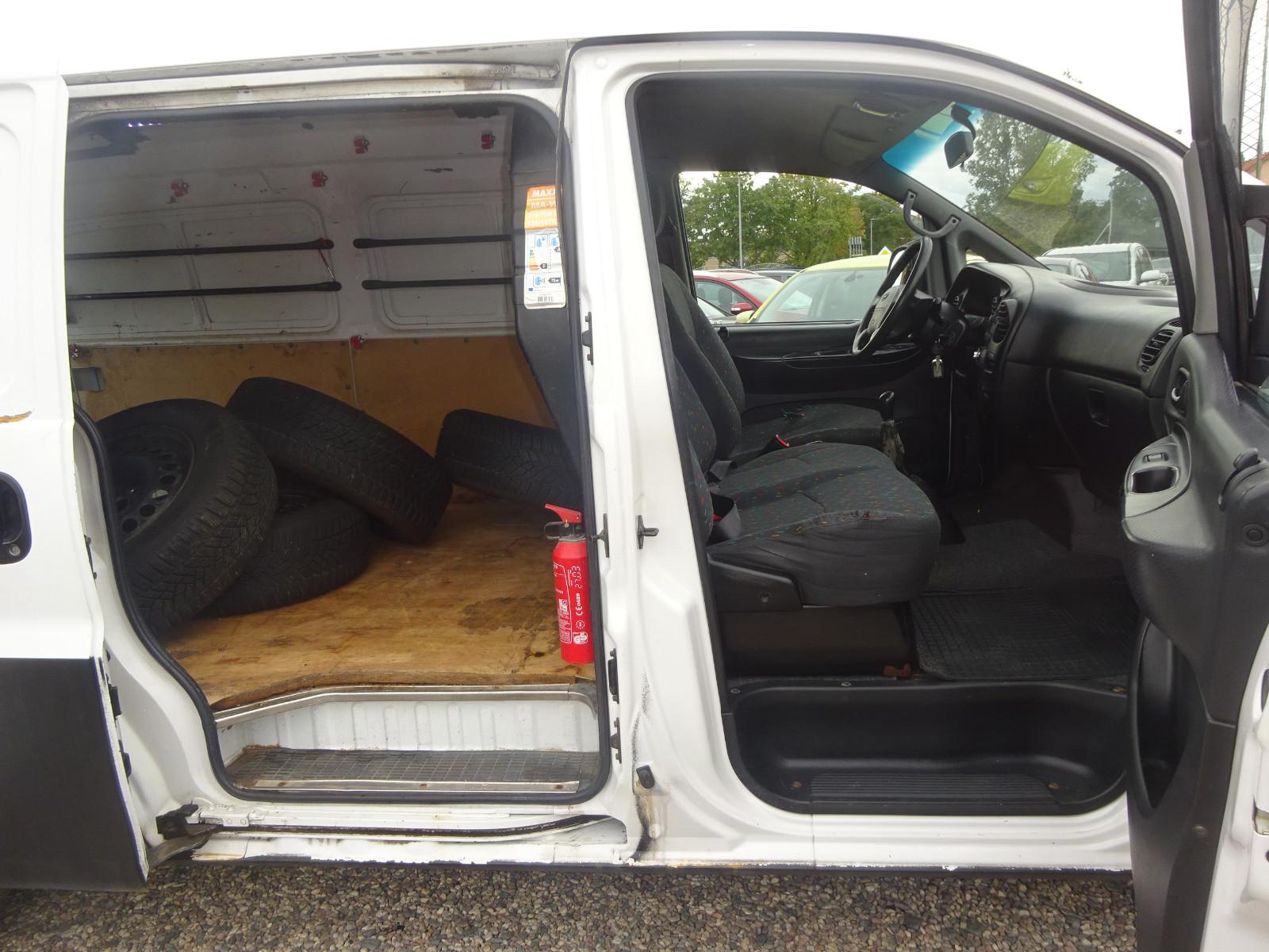 Hyundai H-1 2.5 CRDI Kasten