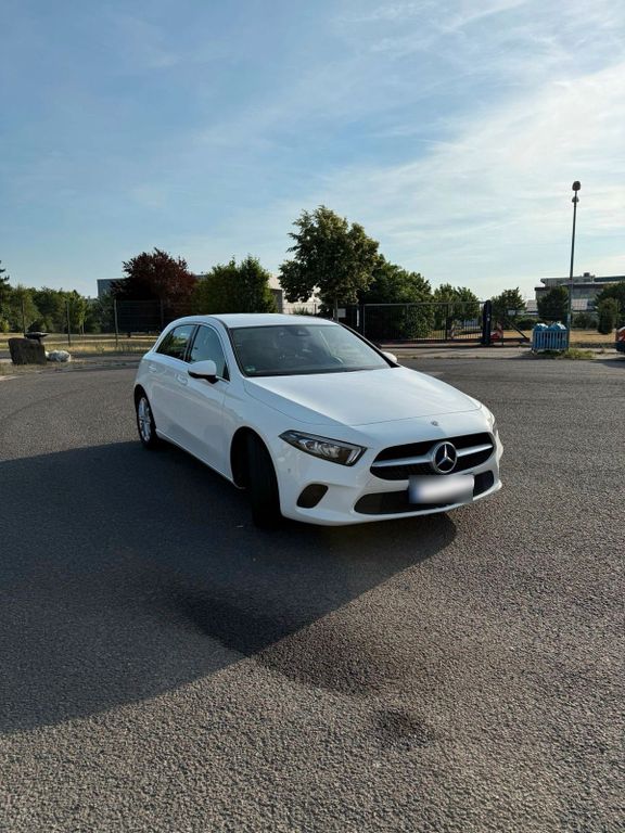 Image of Mercedes-Benz A 200