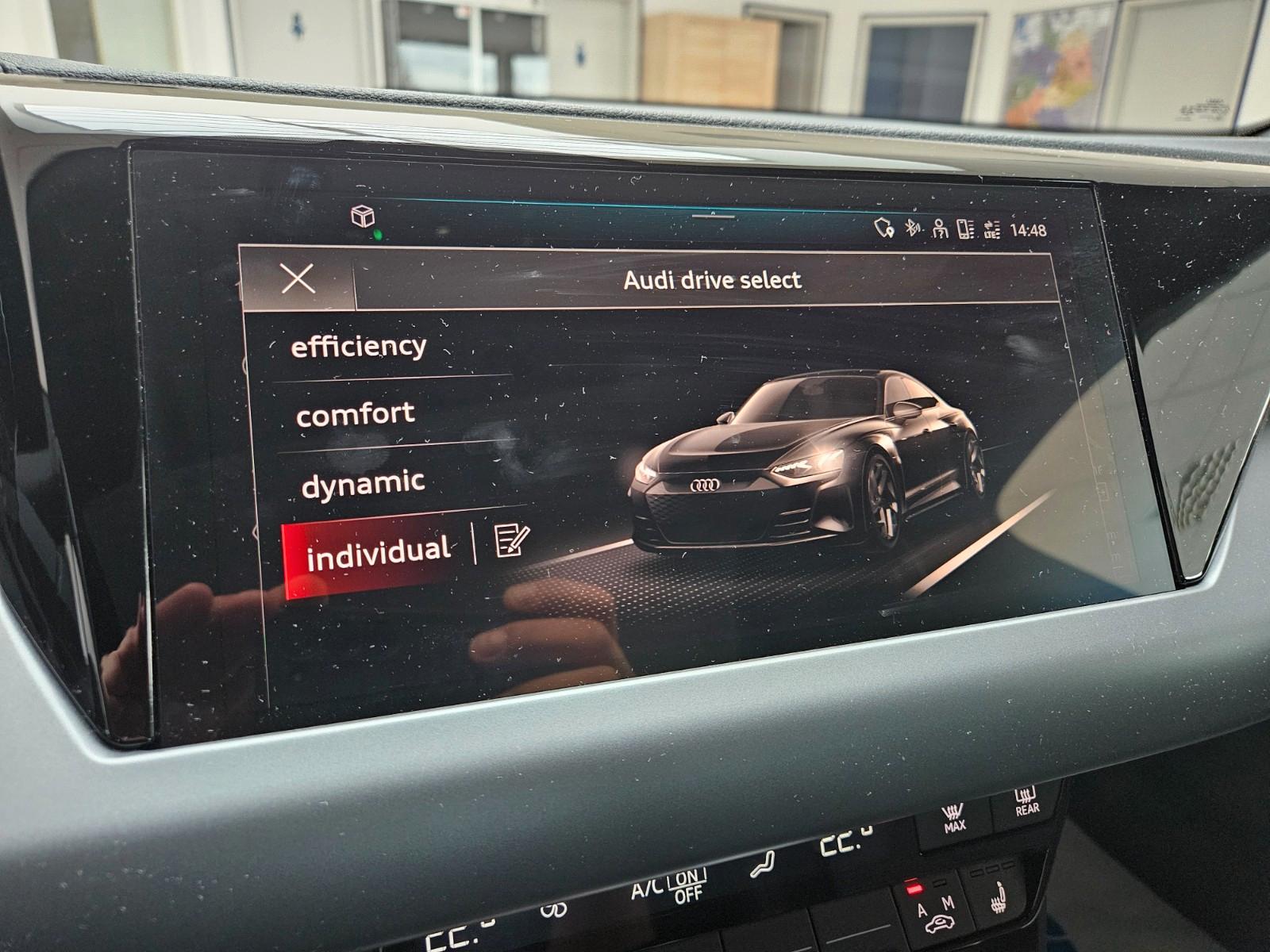 Audi E-Tron GT Quattro NAV/Panorama/Matrix/ Garantie