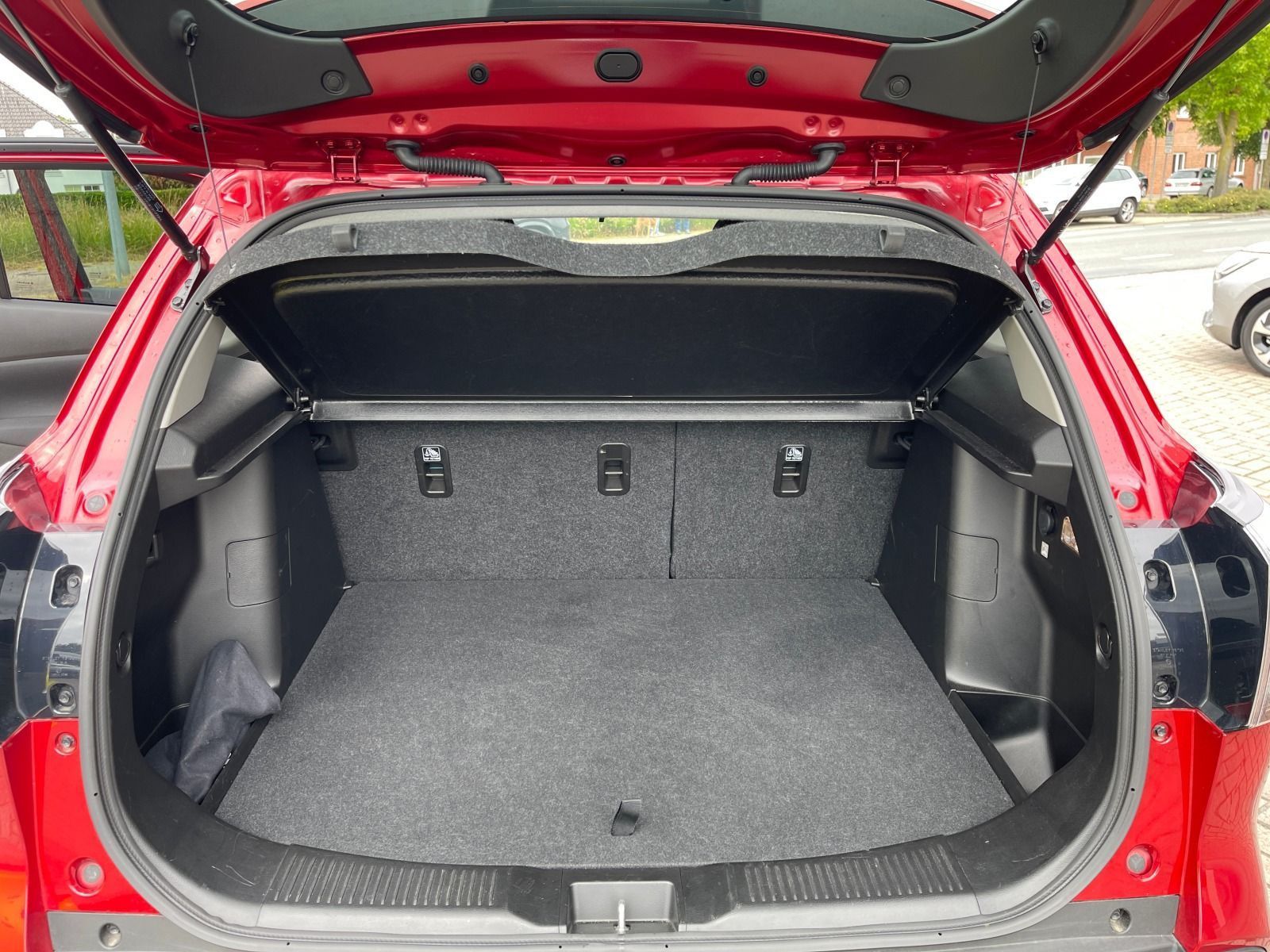 Fahrzeugabbildung Suzuki S-Cross 1.5 Hybrid Comfort Automatik/AHK/Allwett
