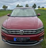 Volkswagen Tiguan 2.0 TSI 132kW DSG 4MOTION Highline Hi... - Volkswagen Tiguan: Rot