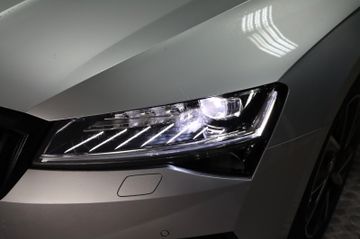 Skoda Superb Combi Sportline 4x4 AHK StHz
