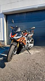 Aprilia Tuono V4 Factory 1100 - Aprilia Tuono V4 Factory