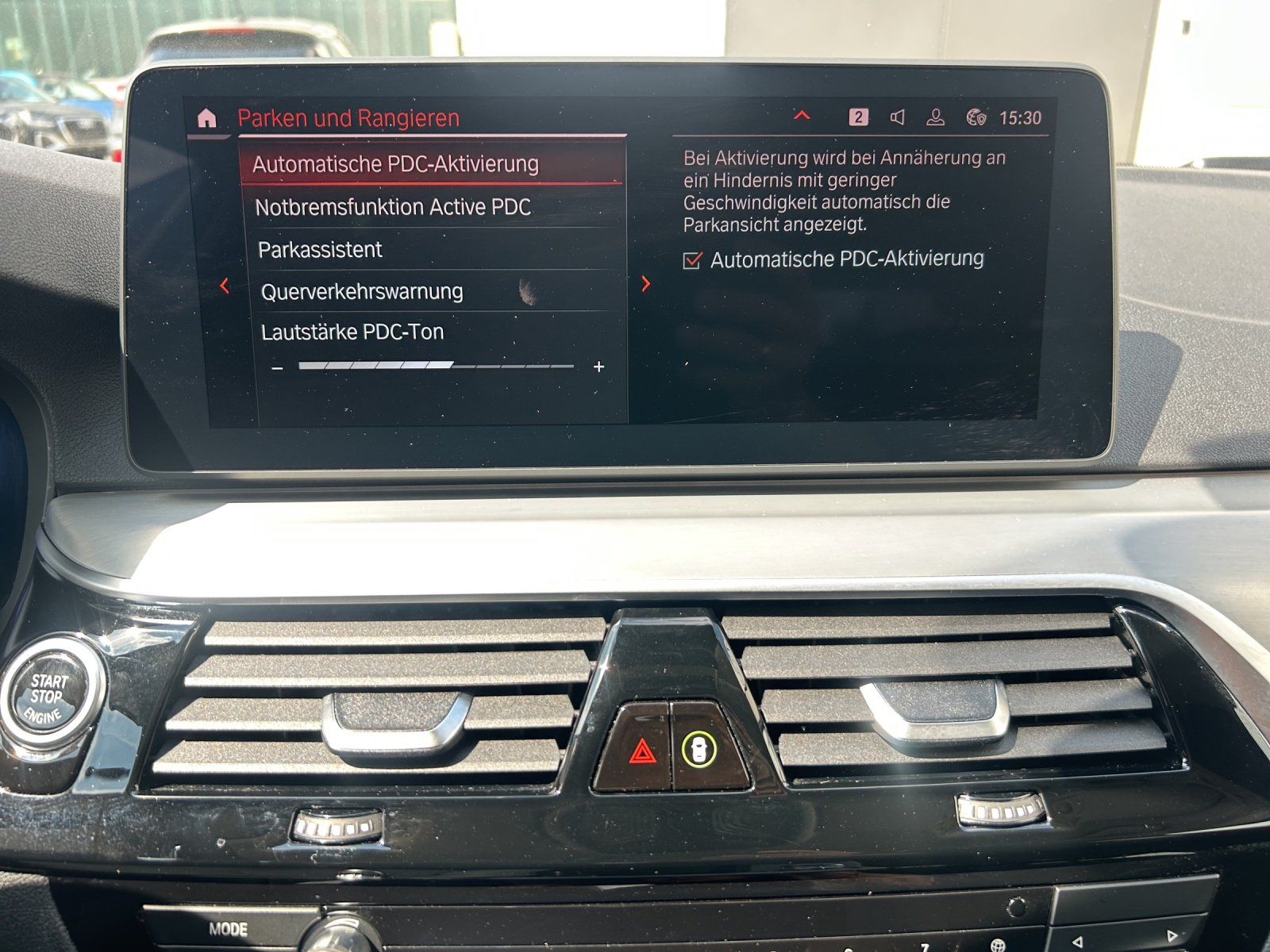 Fahrzeugabbildung BMW 520d Aut./LASER/KAMERA/LIVE-COCKPIT/ACC/HUD/